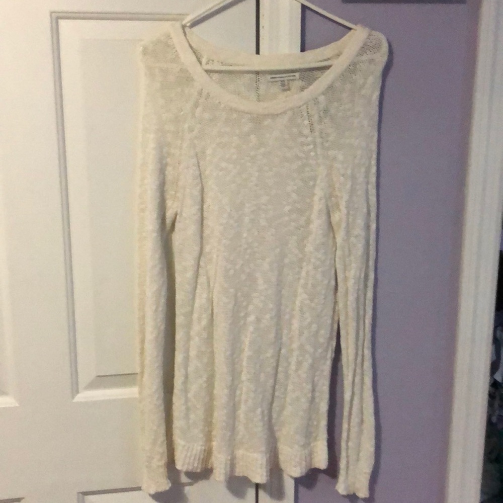 American eagle white sweater